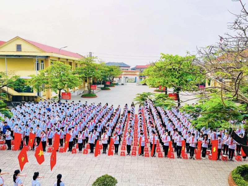 Trường THCS Đức Ninh