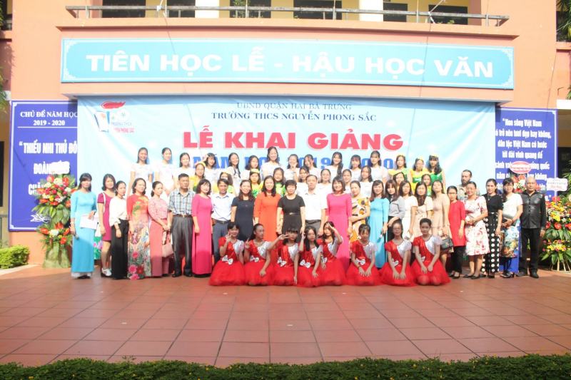 Trường THCS Nguyễn Phong Sắc
