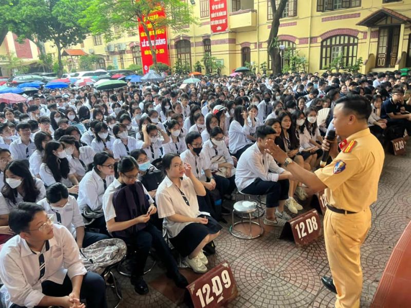 Hoạt động của Trường THPT Trần Phú