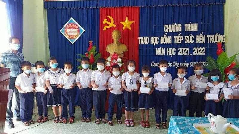 Trường tiểu học Cam Phước Tây 1
