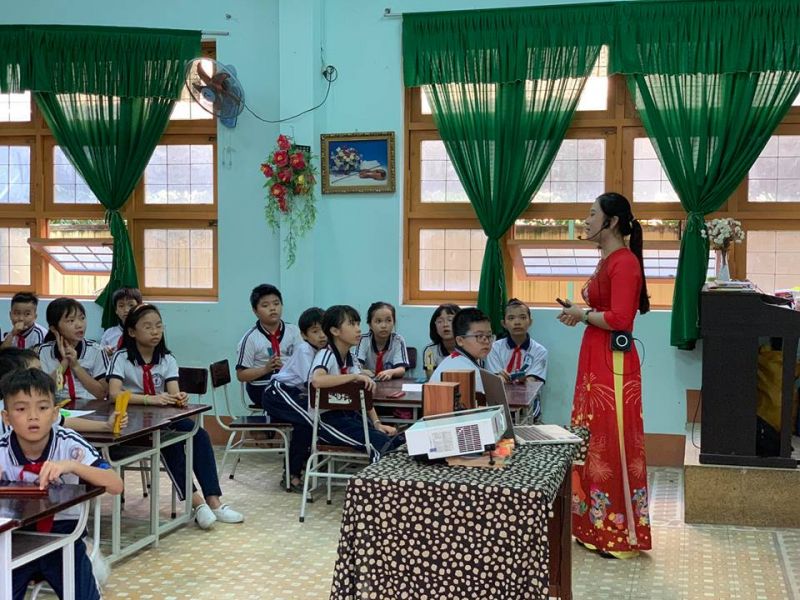 Trường tiểu học Hoàng Quốc Việt