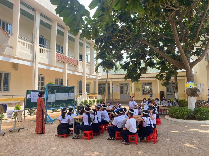 Trường Tiểu học Nguyễn Đức Cảnh