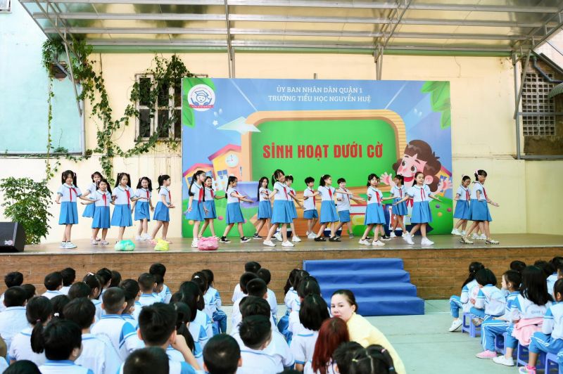 Trường tiểu học Nguyễn Huệ