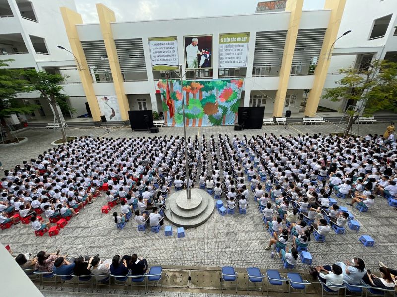 Trường Tiểu học Phú Thuận
