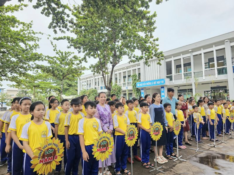 Trường tiểu học Phước Đồng