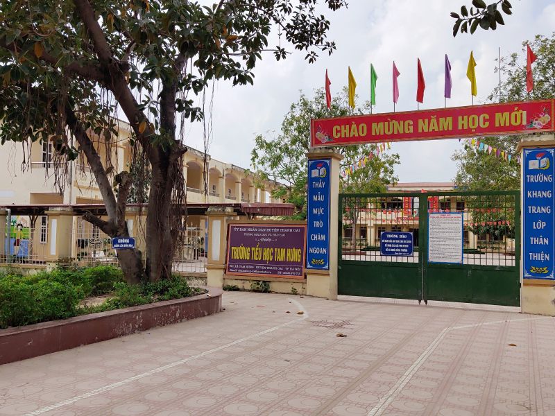 Trường Tiểu học Tam Hưng