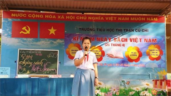 Giao lưu văn nghệ tại ngày Kỉ niệm ngày sách Việt Nam của trường