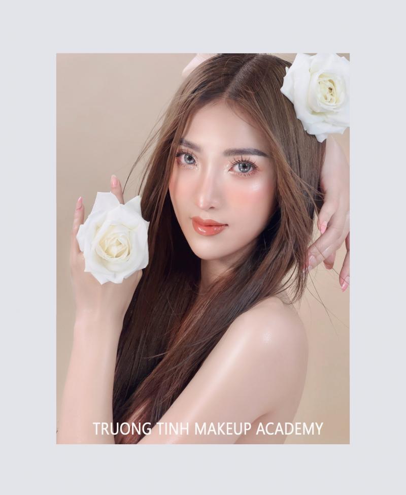 Trương Tịnh Bridal - MakeUp Academy