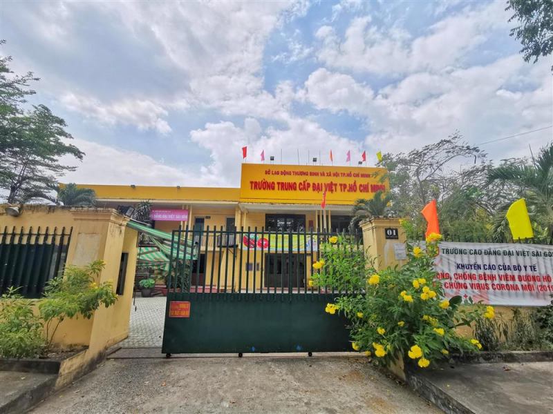 Trường trung cấp Đại Việt Thành phố Hồ Chí Minh