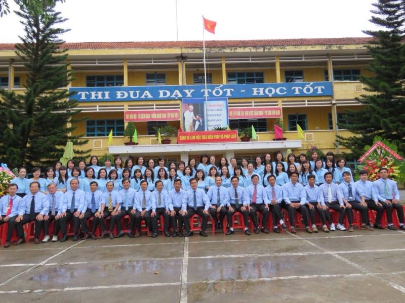Trường THCS Lam Sơn