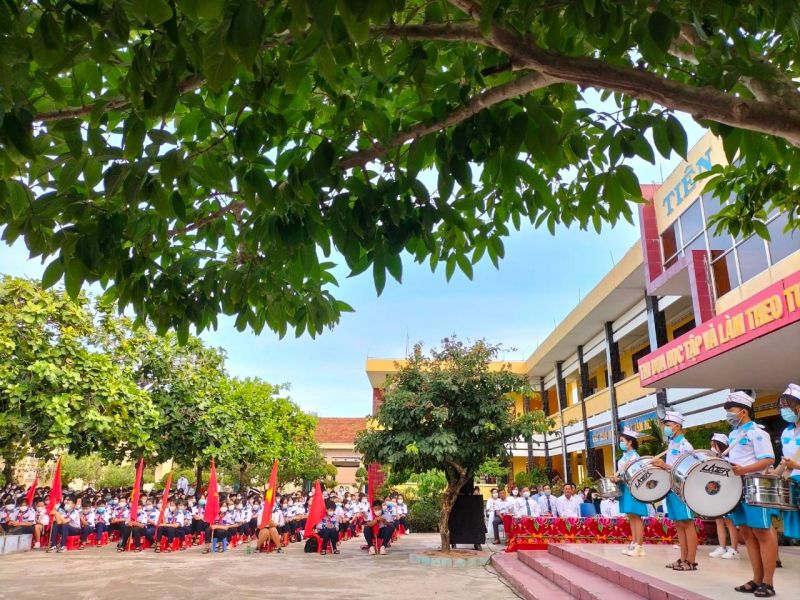 Trường THCS Lương Tấn Thịnh