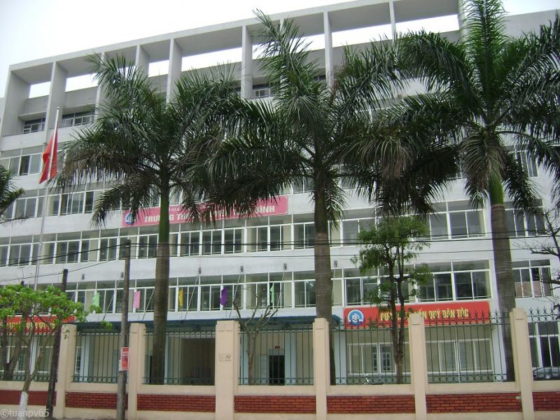 Trường Trung học phổ thông chuyên Thái Bình