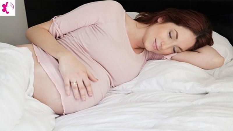 Ngủ nghiêng bên trái là tư thế tốt nhất trong 3 tháng cuối của thai kỳ.