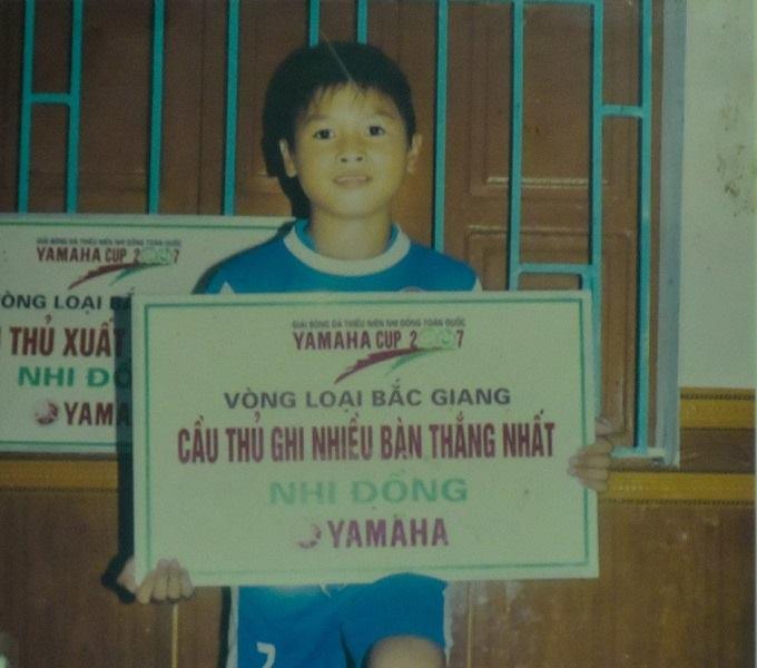Quang Hải vượt qua vòng loại cầu thủ khi nhỏ