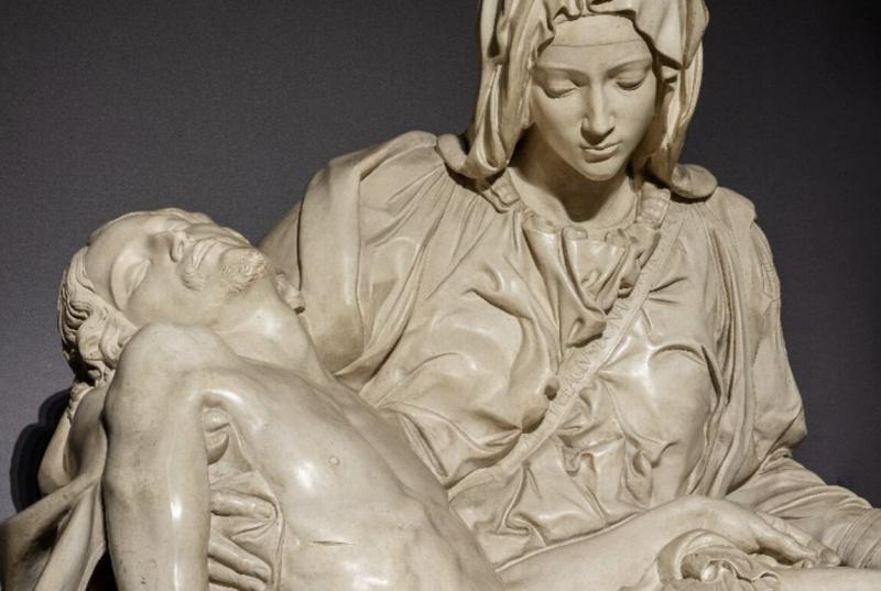 Tượng Pieta (Đức Mẹ Sầu Bi) của Michelangelo