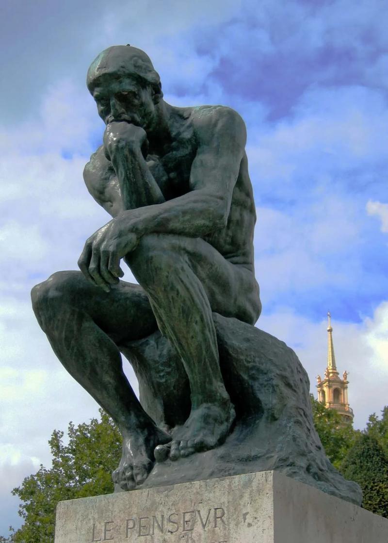 Tượng The Thinker (Người Suy Tưởng) – Auguste Rodin