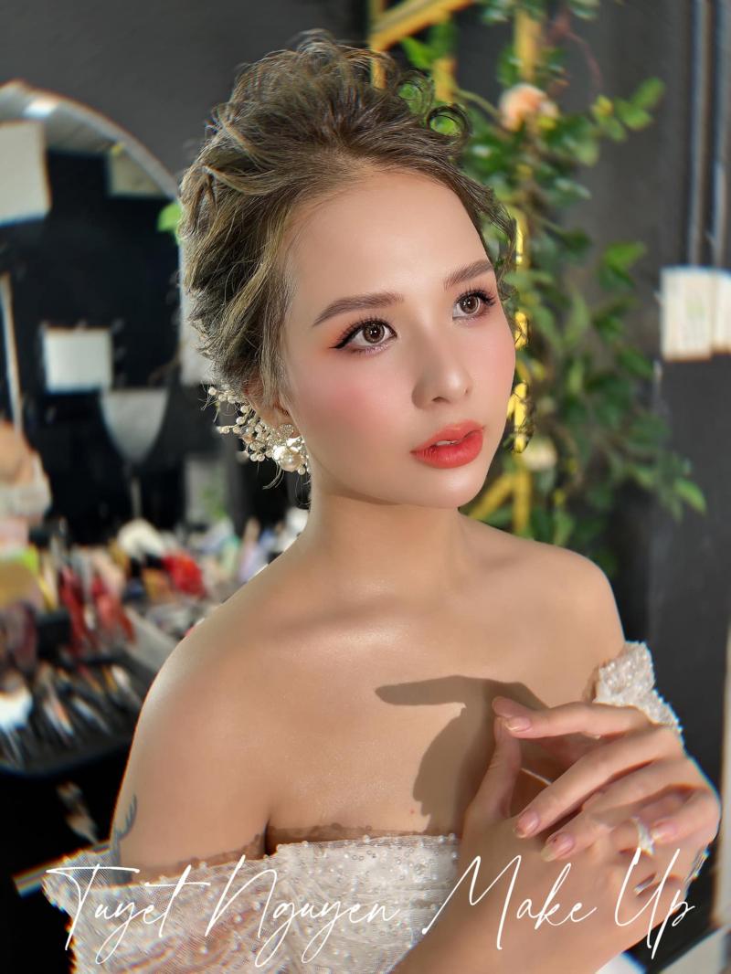 Tuyết Nguyễn Make Up