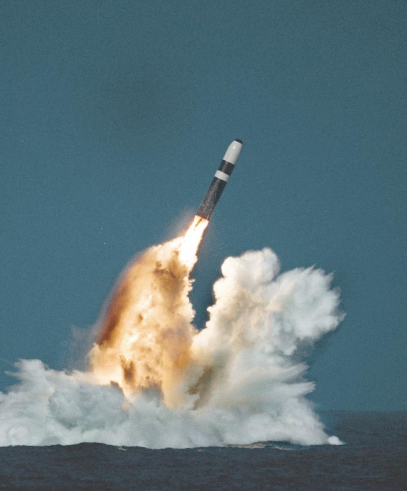 Tên lửa UGM-133 Trident II của Mỹ.