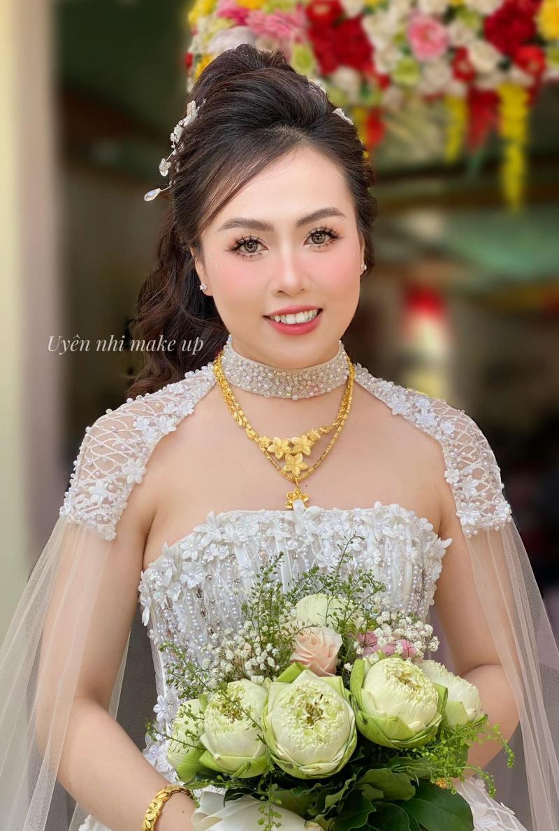 Uyên Nhi makeup (Phương Nguyễn Wedding House)