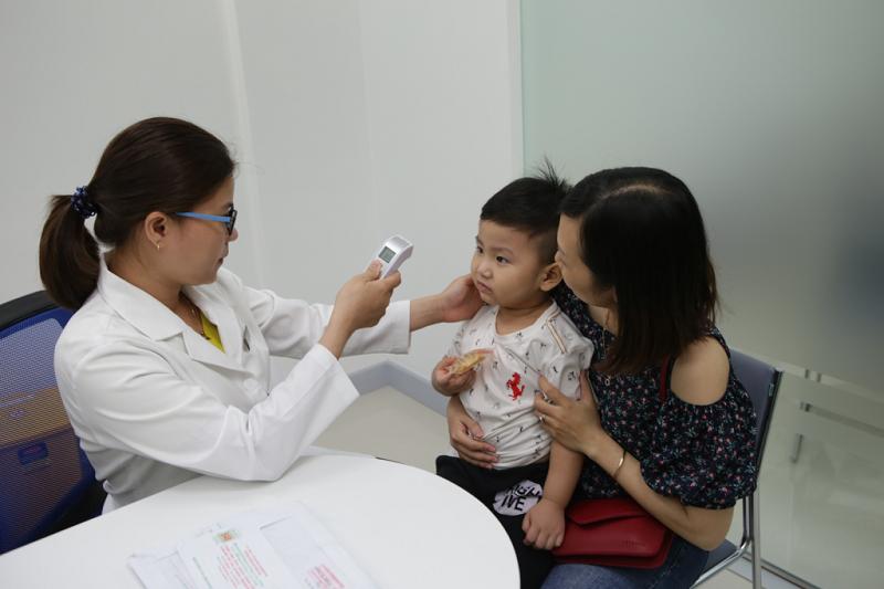 Kiểm tra trước khi cho bé uống Vacxin phòng virus rota (RV)