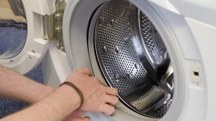 Vệ sinh máy giặt bằng viên tẩy