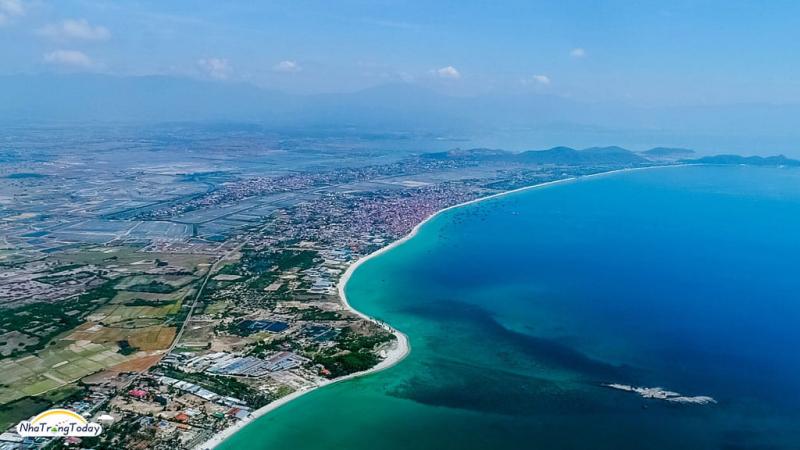 Ven biển Vịnh Vân Phong - Vịnh Nha Trang