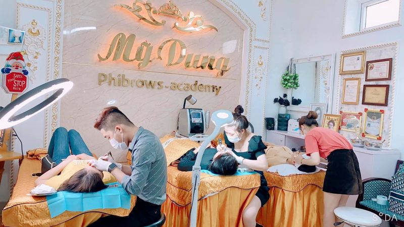 Mỹ Dung Phibrows Academy