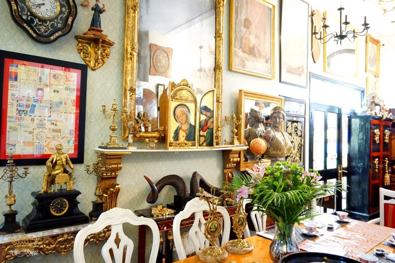 Villa Royale Antiques & Tea Room - Saigon