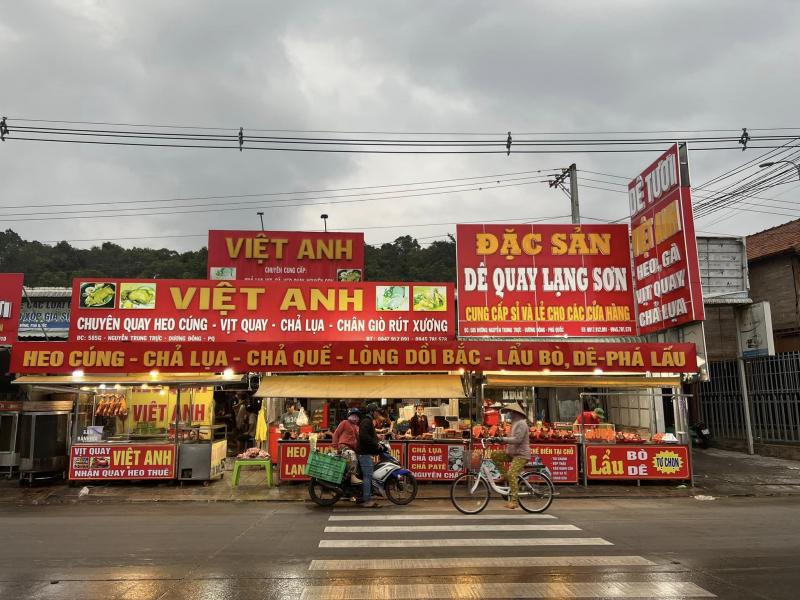 Vịt Heo Quay Việt Anh