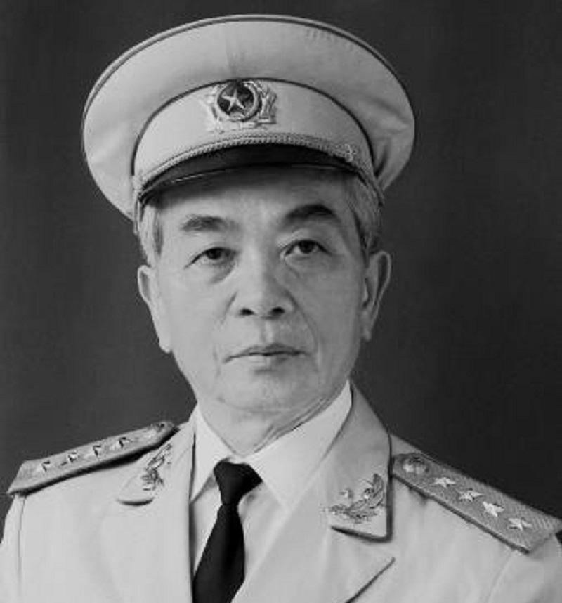 Đại tướng Võ Nguyên Giáp - Người anh hùng của dân tộc Việt Nam.