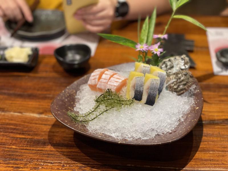 YEN Sushi & Sake Pub