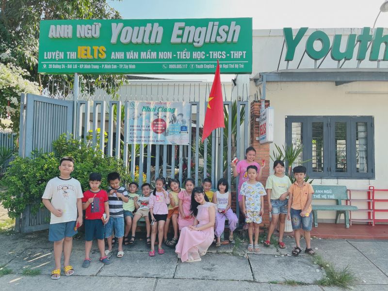 Youth English - Anh Ngữ Thế Hệ Trẻ